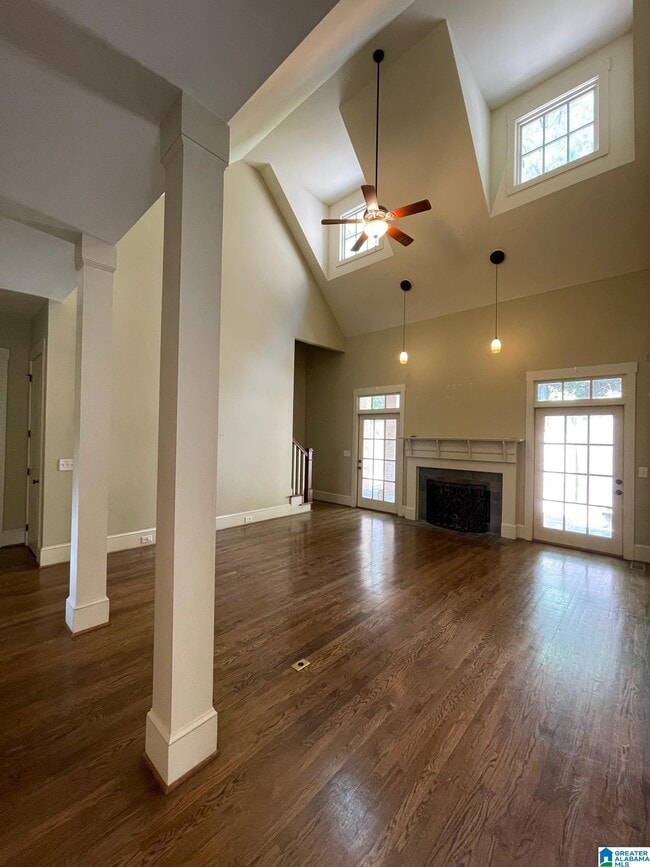 Building Photo - 309 Stonebrook Cir