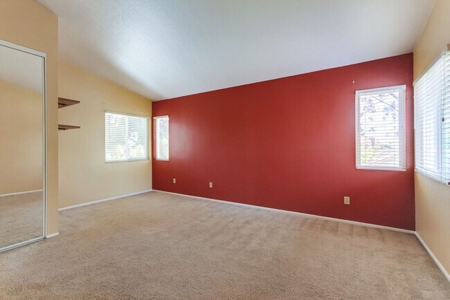 Building Photo - Charming Carmel Valley House in great loca...