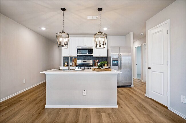 Building Photo - 5509 Flannel Ln