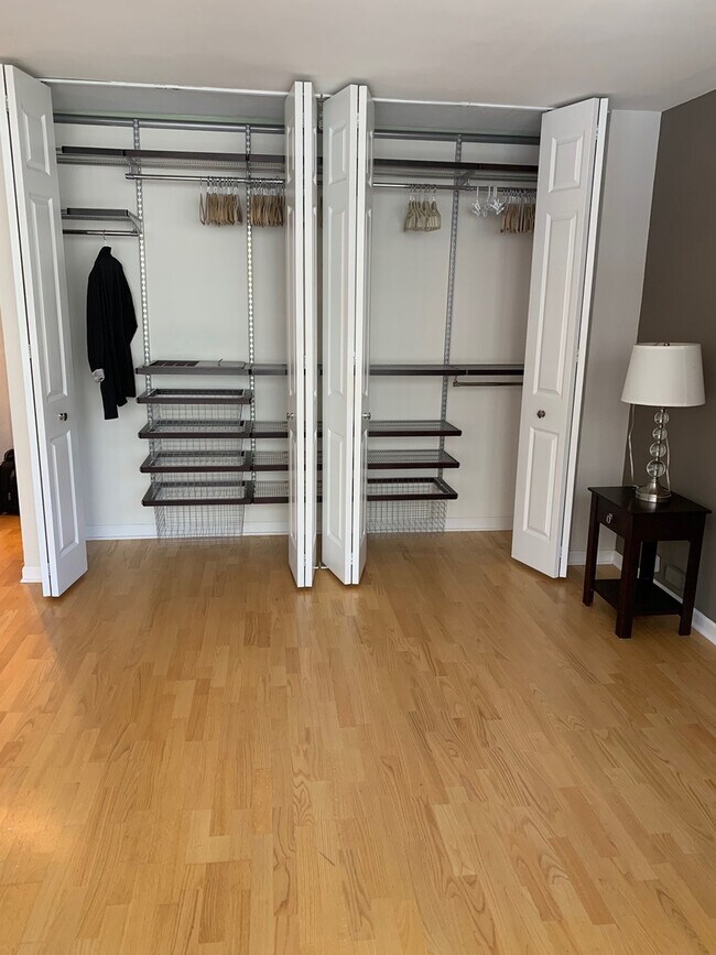 Building Photo - 535 N Michigan Ave