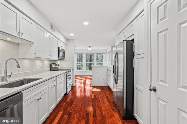 Building Photo - 1577 Church Hill Pl