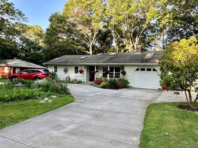 Building Photo - 32 Bellview Ave