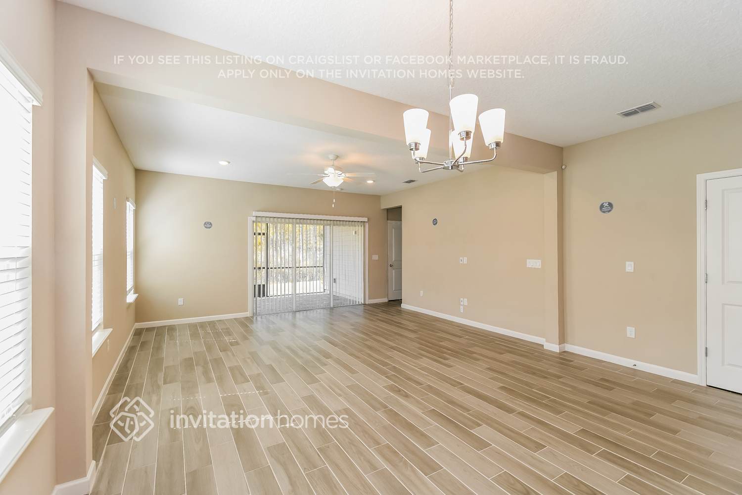 Building Photo - 9998 Lemon Grass Ln