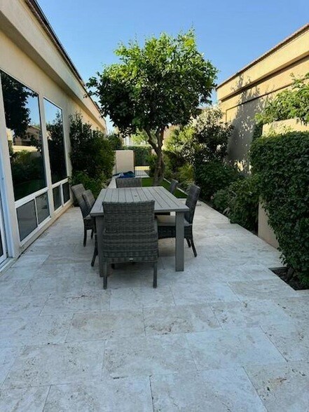 Building Photo - 75337 Spyglass Dr