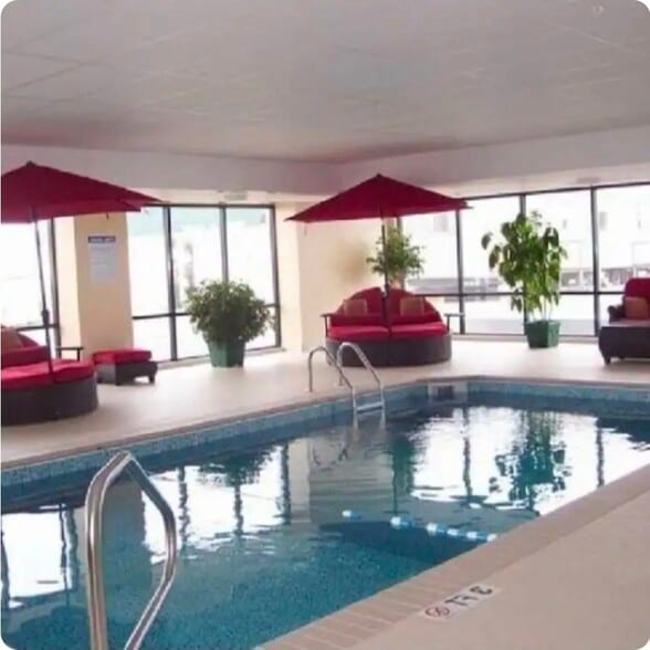 Indoor pool - 1 E Grand Ave