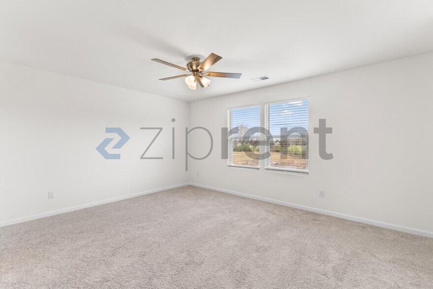 Building Photo - 1926 Tranquility Cir