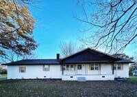 Building Photo - Stanton Main House