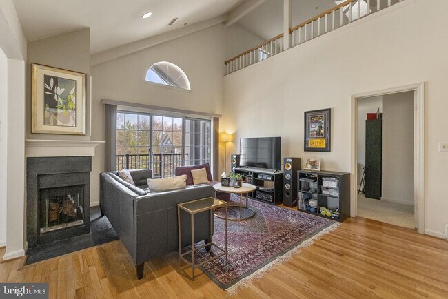 Building Photo - 164 Kendrick Pl