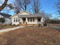 Building Photo - 2939 Bon Air Ave