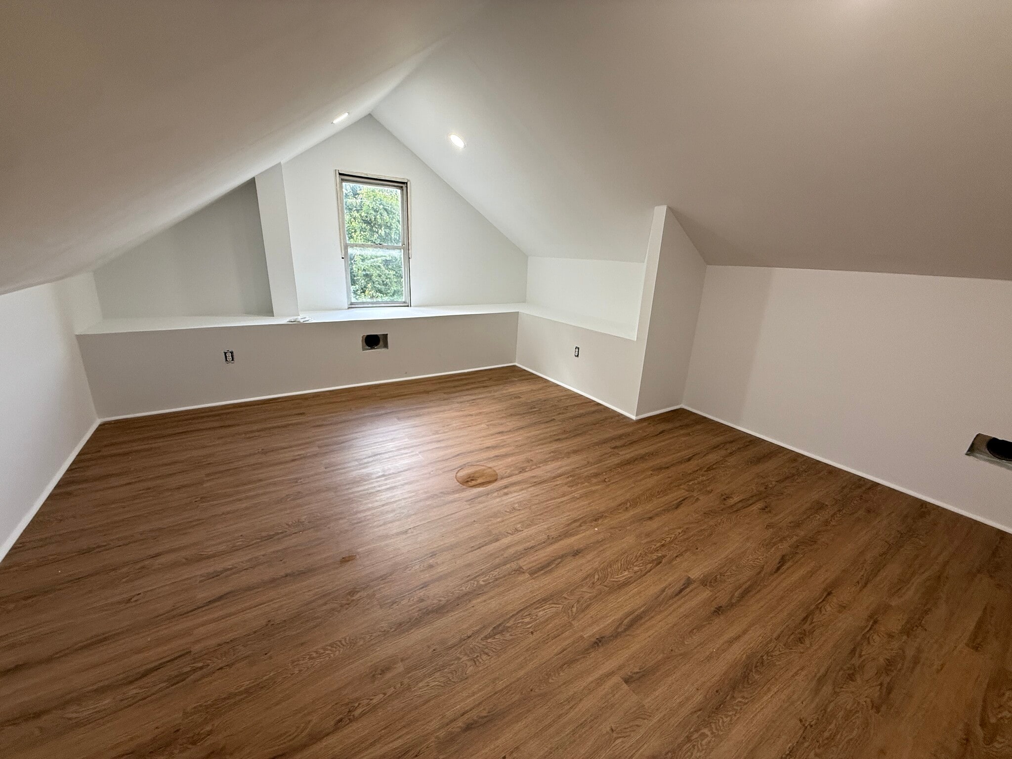 Building Photo - 30 Walter Hammond Pl