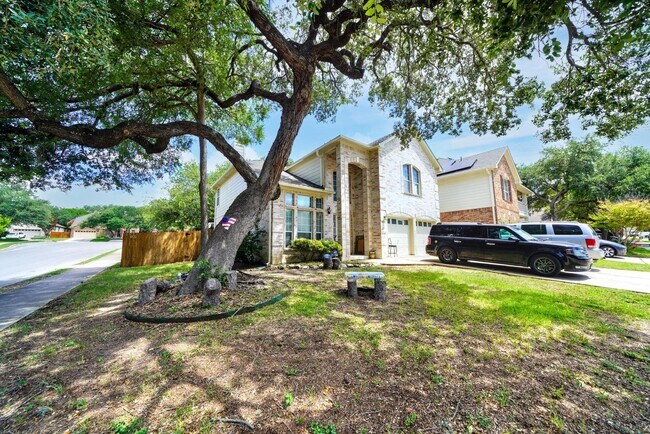 Building Photo - Spacious 3-Bedroom Home in Jonas Woods wit...