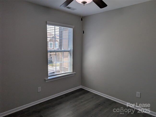 Building Photo - 5508 Trieg Dr