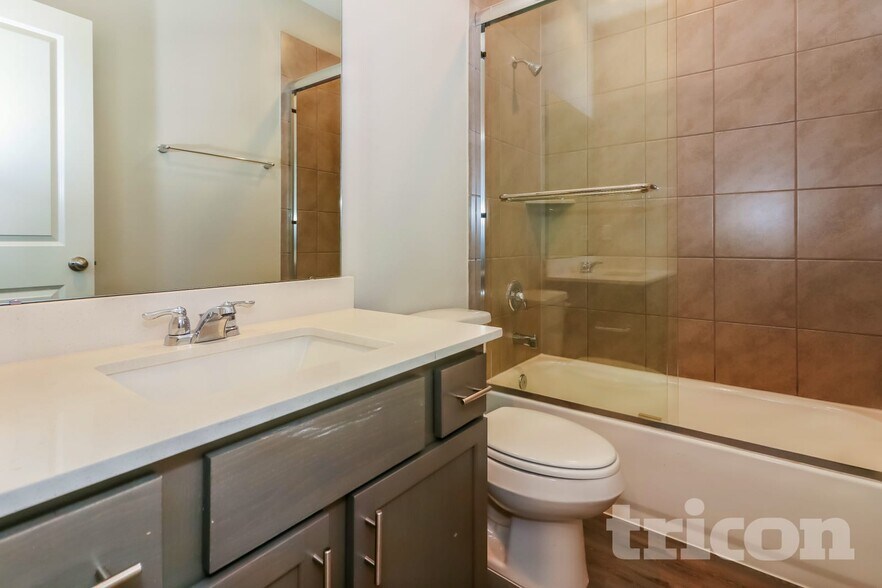 Building Photo - 23627 Gibson Frst Dr
