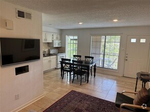 Building Photo - 1311 Antoine Dr