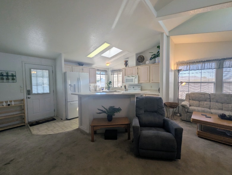 Building Photo - 8865 E Baseline Rd