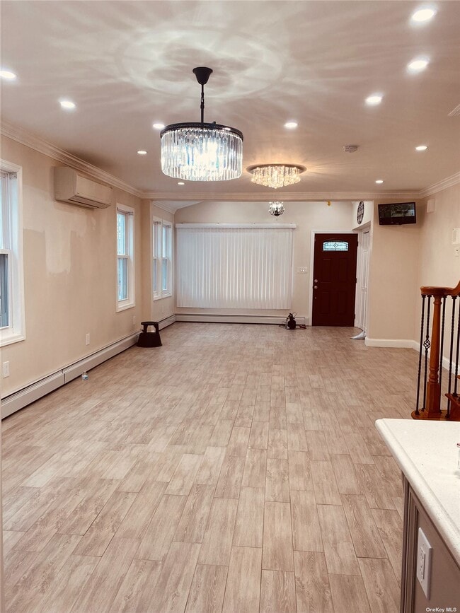 14314 Ferndale Ave 14314 Ferndale Ave Queens NY 11435 Apartment