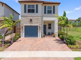 Building Photo - 2453 NW 131st Cir