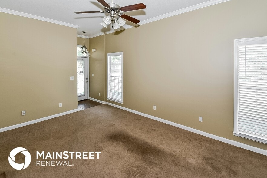 Building Photo - 2416 Gardenbrook Dr