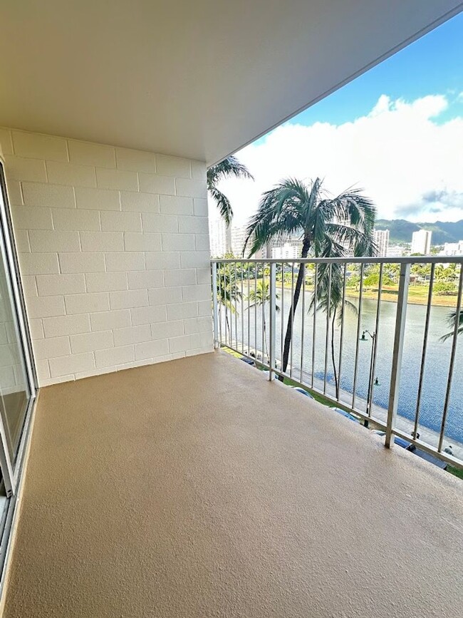 Building Photo - Waikiki Aloha Lani NEWLY RENOVATED 1 bed, ...