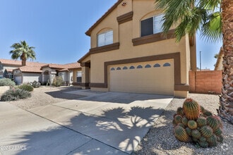 Building Photo - 825 E Spanish Moss Ln