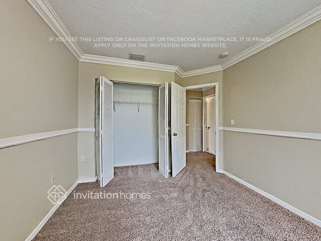 Building Photo - 15678 SW 112th Dr
