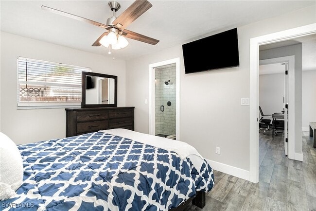 Building Photo - 517 98th Ave N