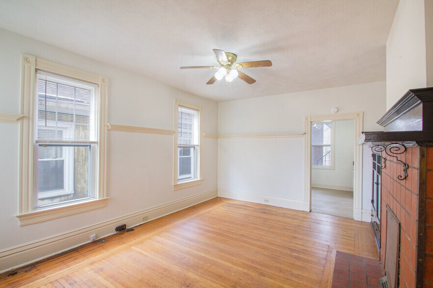 Building Photo - 439 Franklin Ave