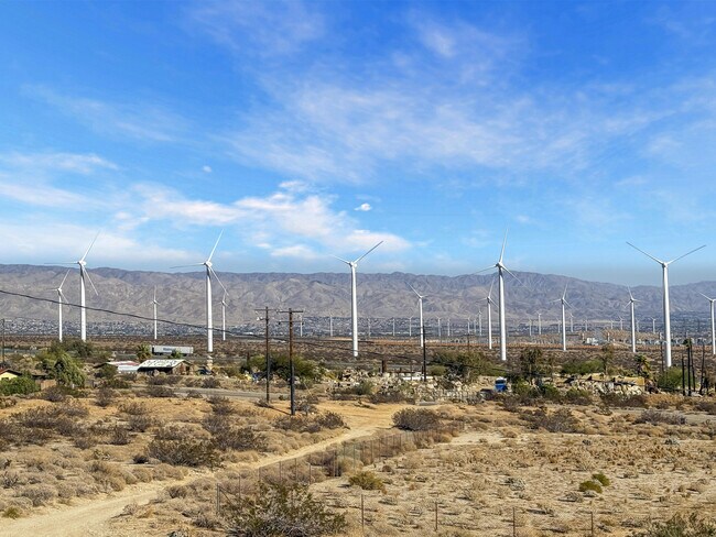 Building Photo - 60781 Painted Hills Rd