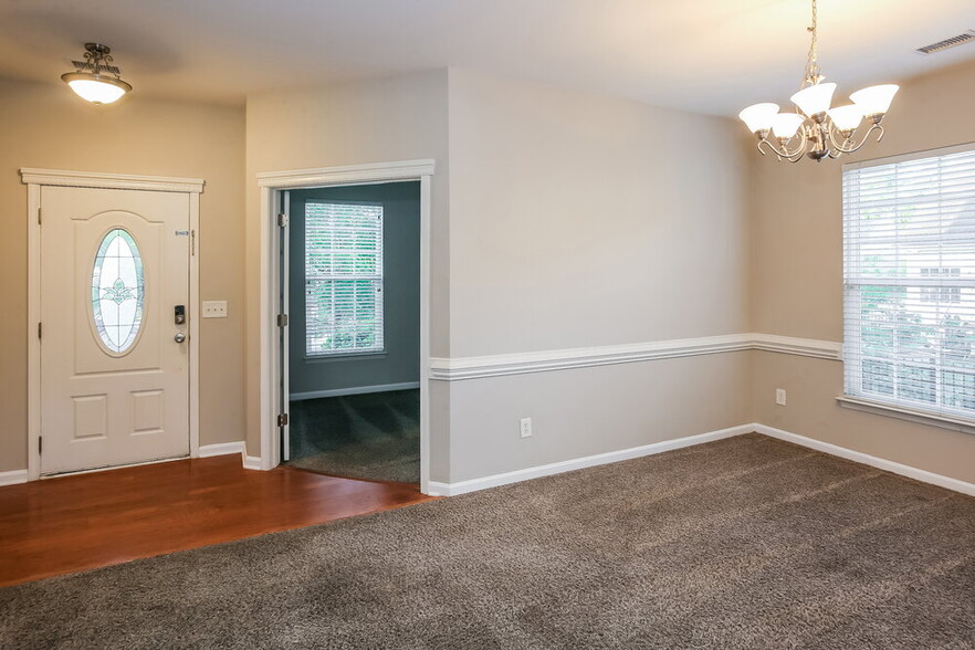 Building Photo - 5015 Abode Lily Ln