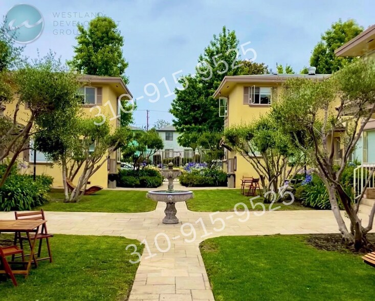 Building Photo - 3166 S Barrington Ave