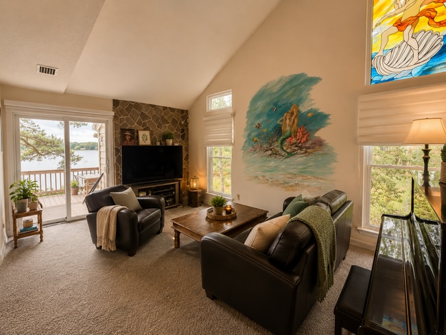 Building Photo - 2717 Seashore Cove