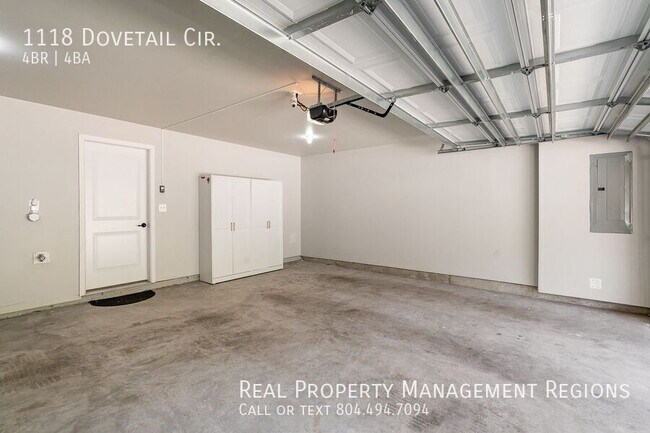 Building Photo - 1118 Dovetail Cir