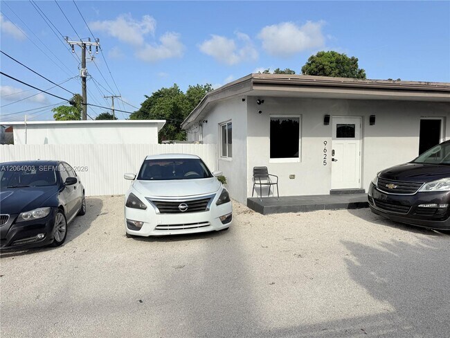 Building Photo - 9625 NW 36th Ave