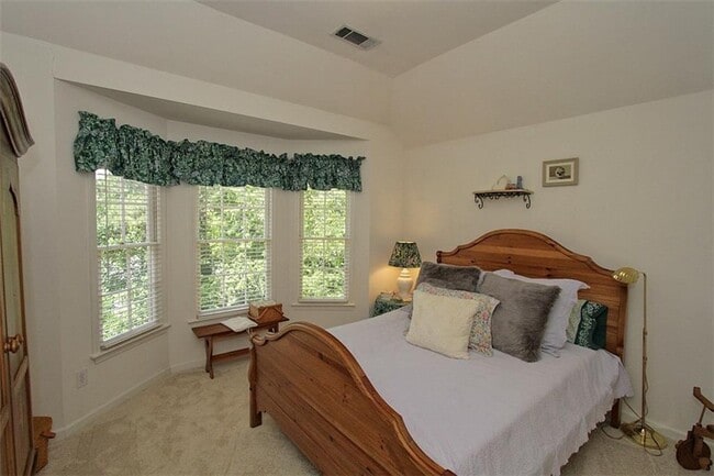 Building Photo - 10930 Donamere Dr