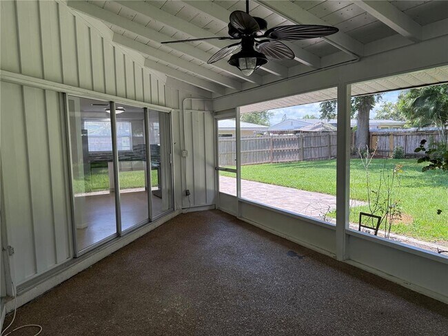 Building Photo - 8735 Dunmore Dr