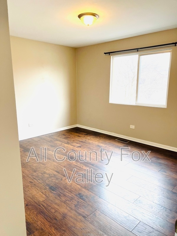 Building Photo - 7160 Center Ave