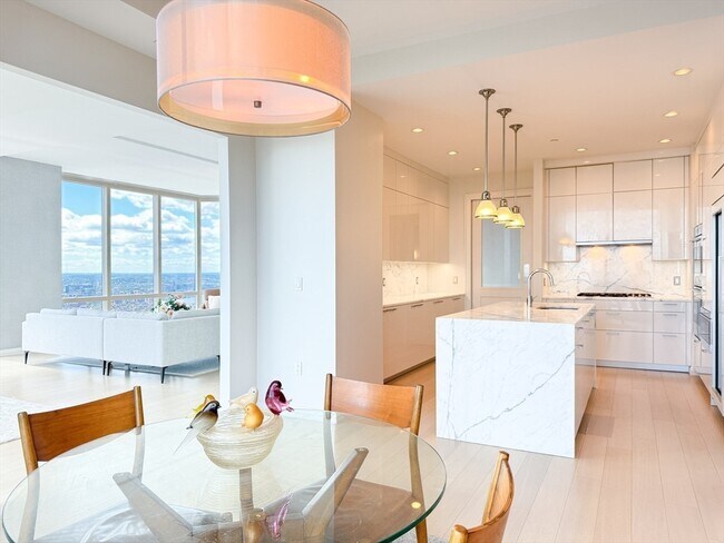 Building Photo - 1 Franklin St