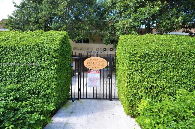 Building Photo - 14500 SW 88th Ave