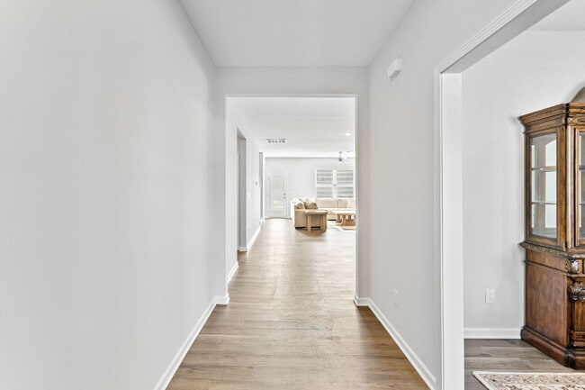 Building Photo - Modern 2023 Build | 2,200+ Sq Ft | Main-Level Primary | Loft + 2-Car Garage | Cul-De-Sac Lot