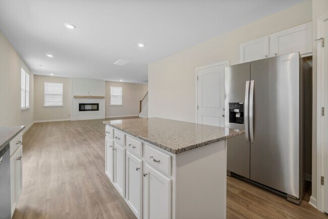 Building Photo - almost brand-new, move-in ready 2 story ho...