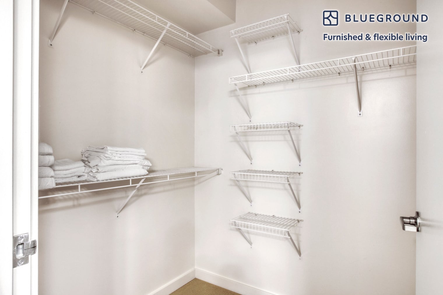 Building Photo - 10349 NE 10th St