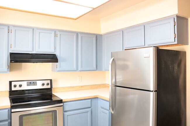 Building Photo - Great Townhouse