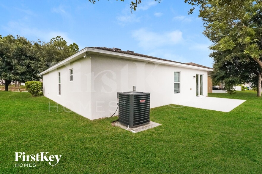 Building Photo - 1019 Susan Dr