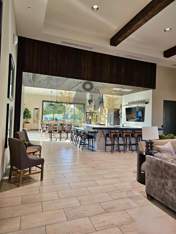 Building Photo - 531 Meridian Ave