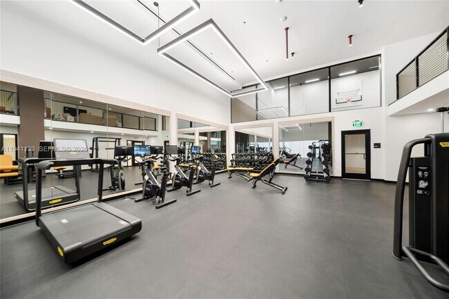 Building Photo - 225 N Miami Ave