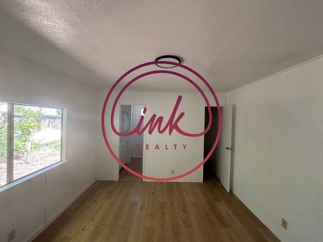 Building Photo - Double Wide for Rent at the Pinion Pines M...