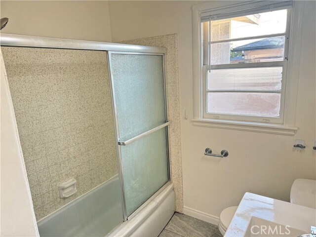 Building Photo - 10731 Freer Ave