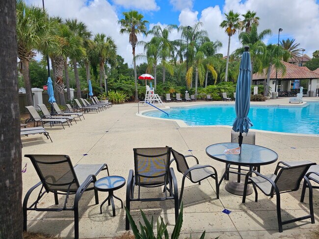 Building Photo - 300 Via Castilla