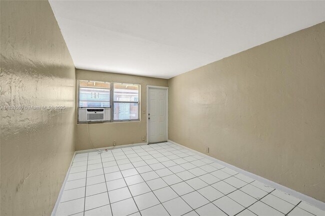 Building Photo - 5797 Flagler St