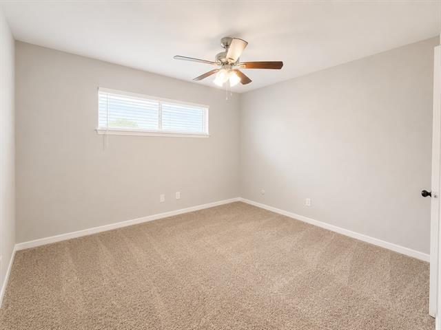 Building Photo - 930 Lindy Ct